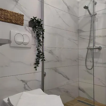 Studio / Ace Location / Free Parking * Gradac (Split-Dalmatia)